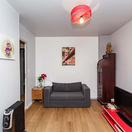 Apartament Charming 40m In The Heart Of Paryż