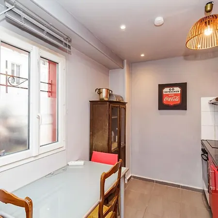 Apartament Charming 40m In The Heart Of